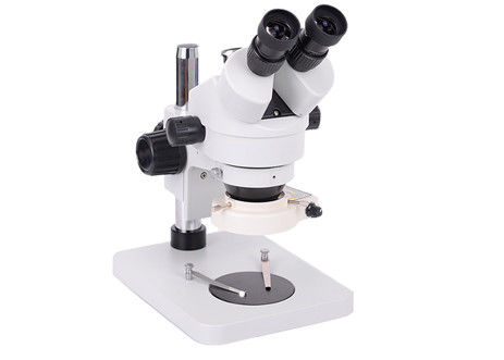 Microscopio estéreo binocular de Digitaces del laboratorio para la reparación móvil